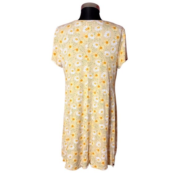 Arizona Jeans Floral Daisies Yellow + White T-Shirt Dress Women's XL - Picture 2 of 4
